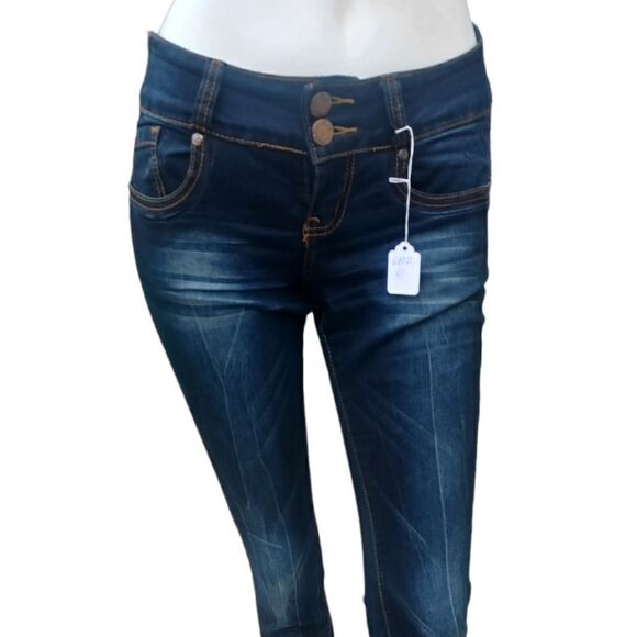 660241...VIP Skinny Jeans Size 3/4 - Picture 2 of 6